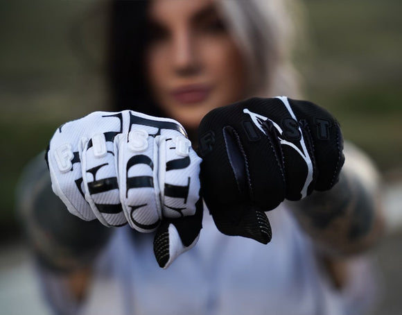 Fist x Dellacrew gloves!